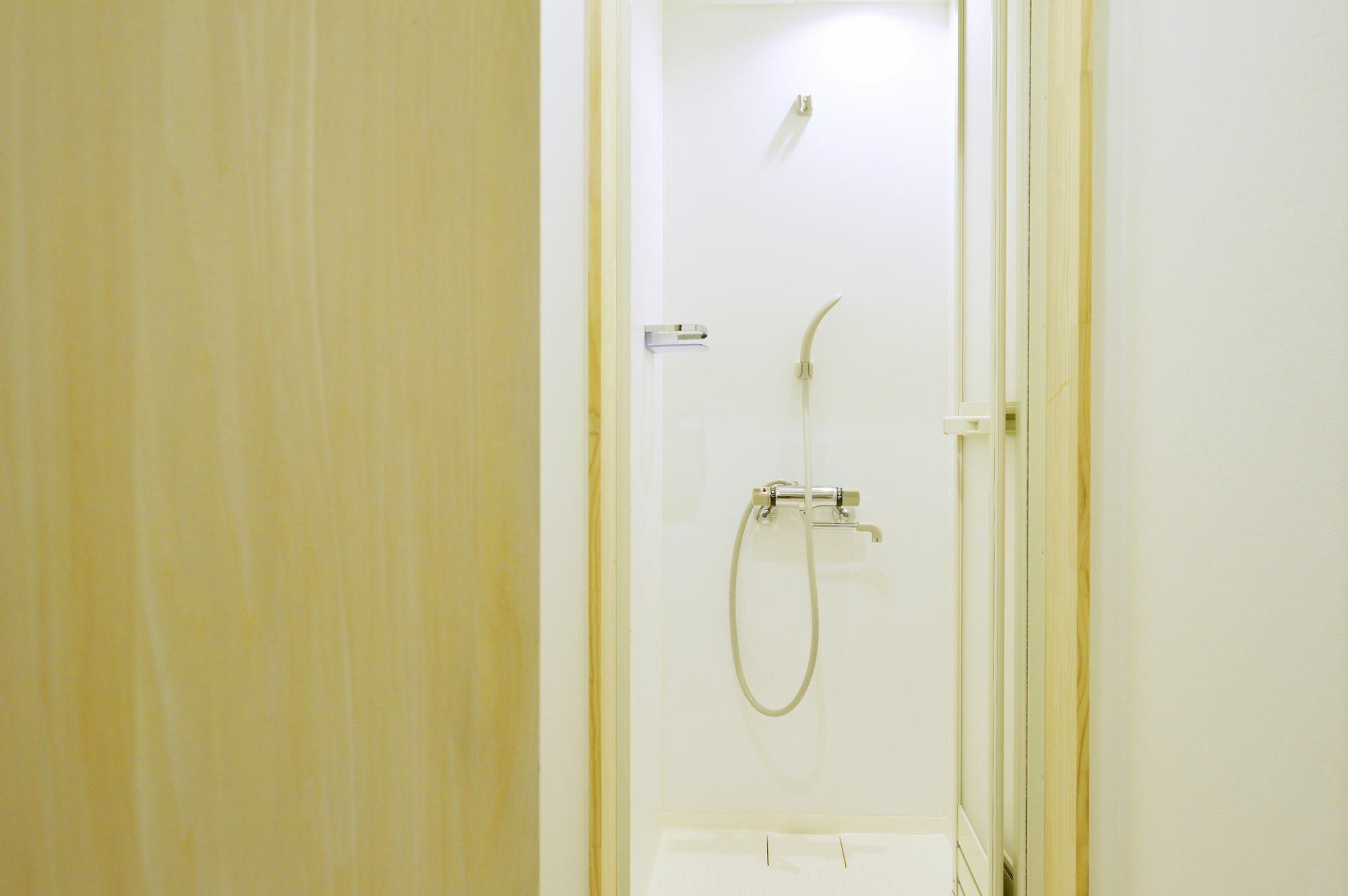 HOSTEL nid TENNOJI Osaka Exterior foto